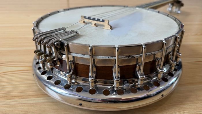 Bacon & Day Silver Bell No.1 Tenor Banjo built 1924