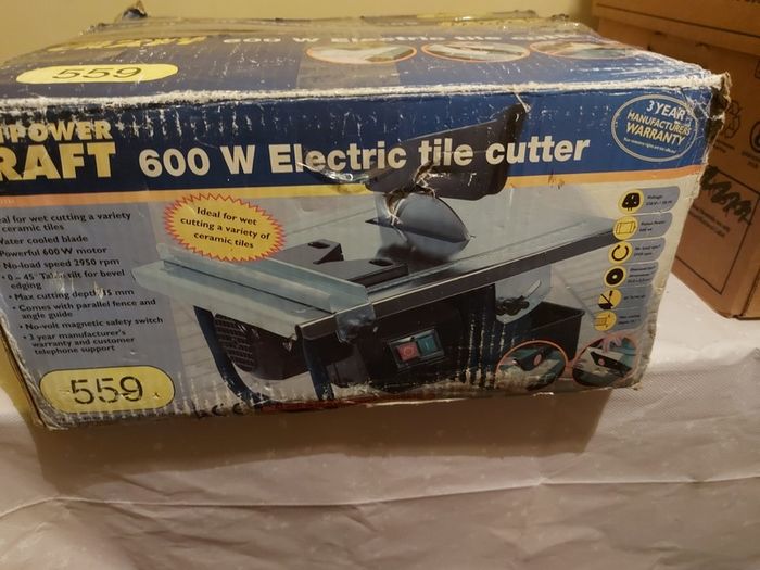 Powercraft 600W Electric Tile Cutter Model TC 180 11, as new, never used and in excellent condition