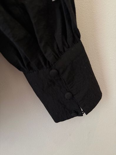VERO MODA Charlotte Embroidered Sleeve Top Black Size S!