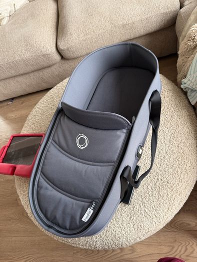Bugaboo Bee 5 bassinet complete (including bassinet base)