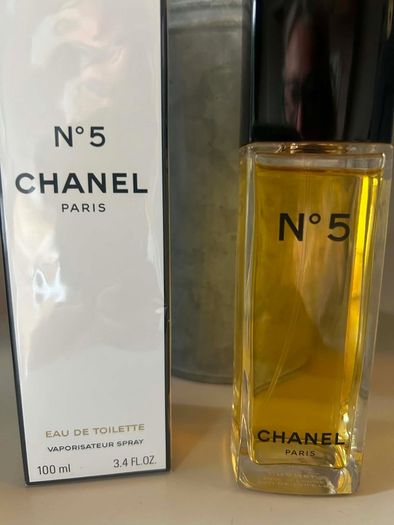 Chanel no 5 perfume