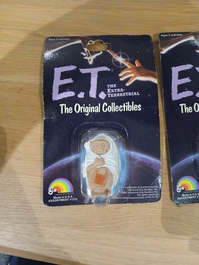 ET collectibles
