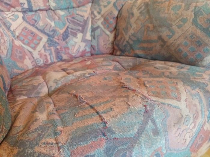 Jacquard suite, 3-seater couch and 2 armchairs - free delivery!