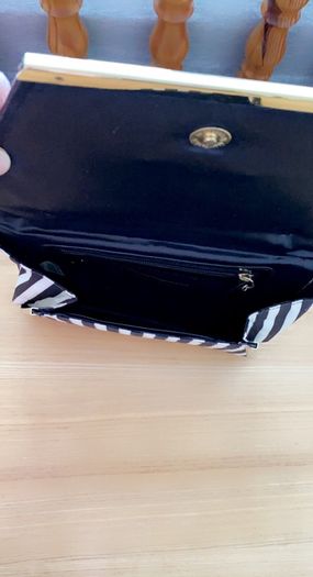 High heels & matching bag