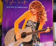 Taylor Swift "Acoustic & Unreleased" Vinyl Album