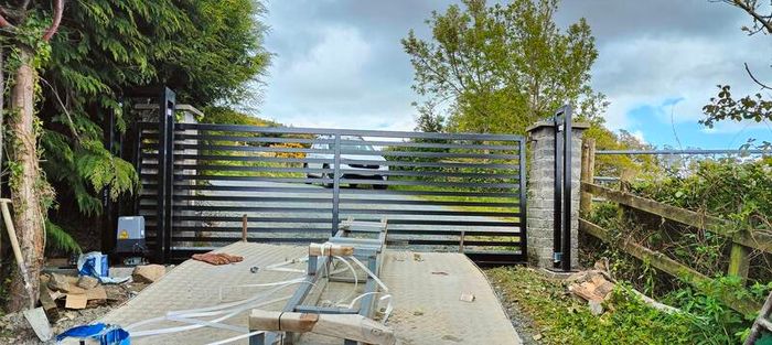 Electric Gate