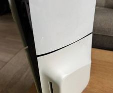 ps5 slim disc 1tb and gaming monitor