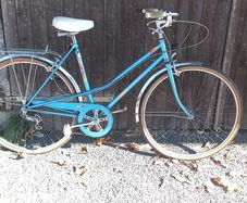 Ladies Vintage MBK Bicycle Bike 1980s all works great original condition Very Nice Road bike