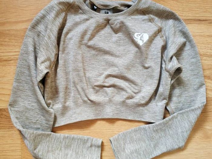 Women's best top