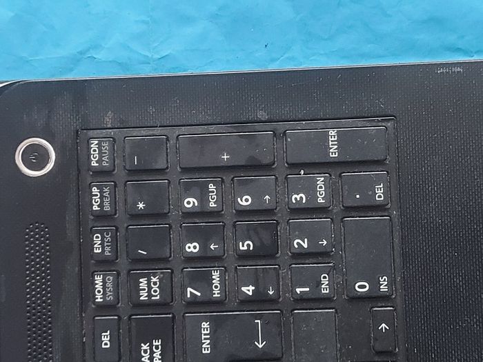 Toshiba Satellite C50-B-14D, Intel Celeron CPU N2830 2.16GHz, 4GB Ram, 600GB HDD, Windows 10, Microsoft Edge, Chrome