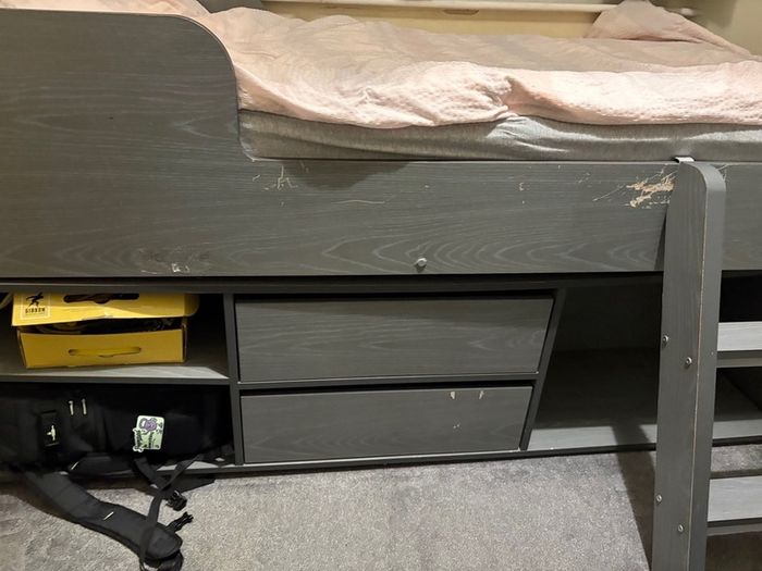 bed
