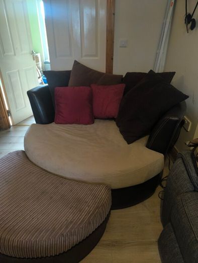 Snuggle sofa