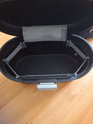 OFFER ACCEPTED .. Vanity Case from Samsonite .. Price Drop