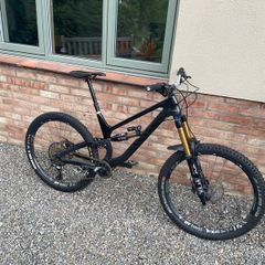 Canyon Torque CF 9