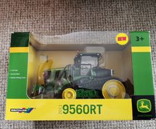 Britains John Deere 9560RT 1/32 Scale Model