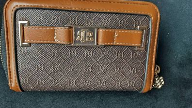 River island wallet
