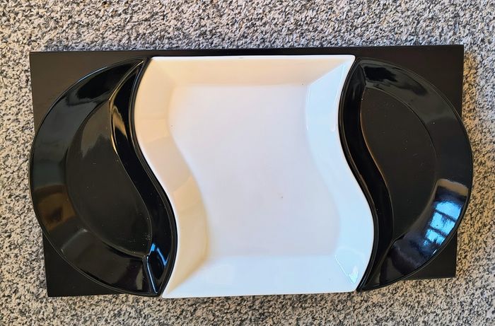 Ceramic snack tray