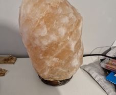 Himalayan salt lamp