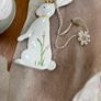 Maileg metal hand painted set of 5 rabbits in gift box . Image 6