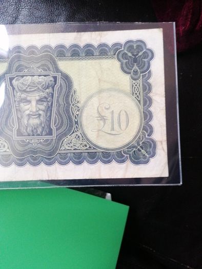 1975 Ireland Ten Pounds Banknote