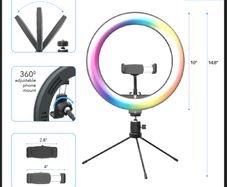 HALF PRICE Unopened box - Ring light for selfies & content creation