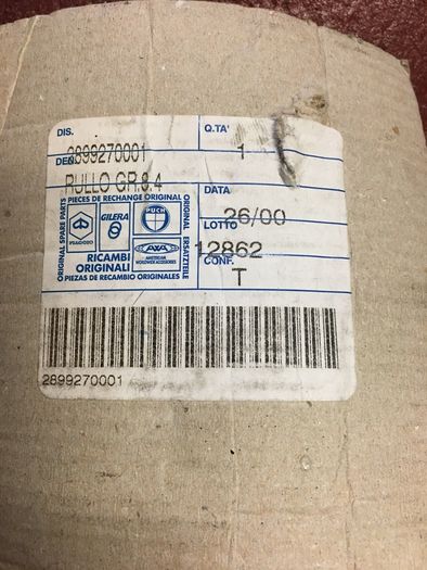 Genuine Piaggio/gilera/vespa 8.4 gramme rollers