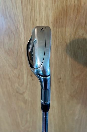 Taylormade M4 9 iron Reg Flex