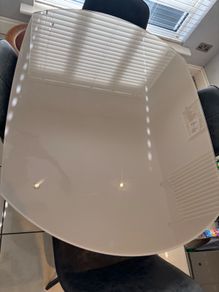 Extendable glass dining table &4 chairs