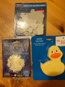 3 Pkts for children. Glow in the dark stars & Sheep.  / Safety mini bath mats. New
