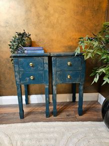 Bedside lockers
