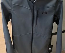 Under Armour Soft Shell small