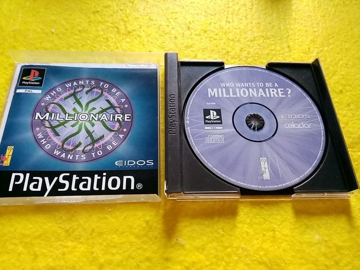 Who wants to be a millionaire? PlayStation1 Ps1 PlayStation 2 ps2 games Original