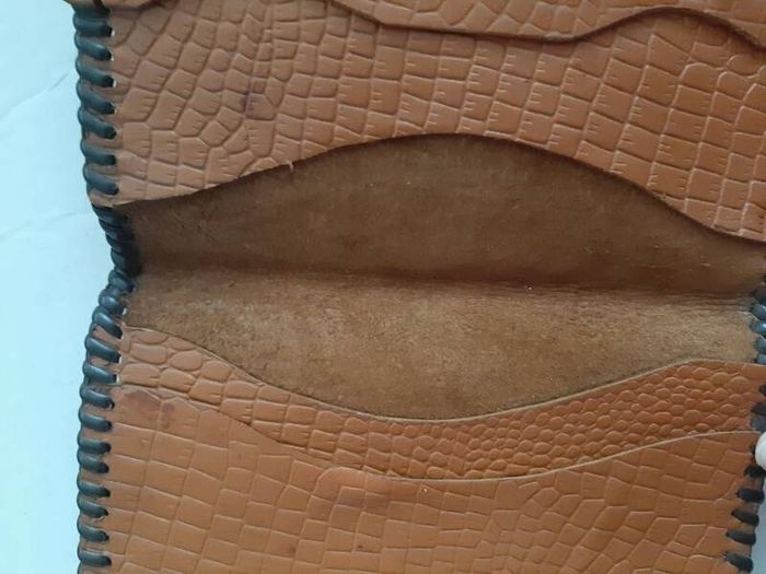 vintage genuine leather wallet