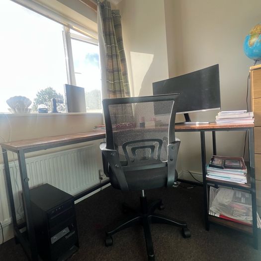 L-Shaped Corner Desk