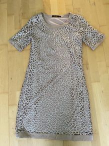 Elegant Gold/Beige Fitted Dress