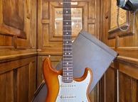 main image for ad Fender AM Performer Stratocaster 2018