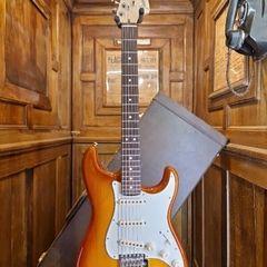 Fender AM Performer Stratocaster 2018