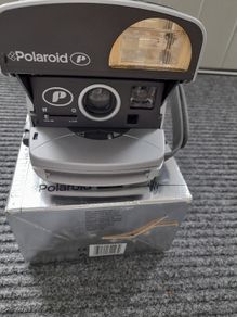 Polaroid Plus Film camera