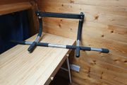 Pull up bar