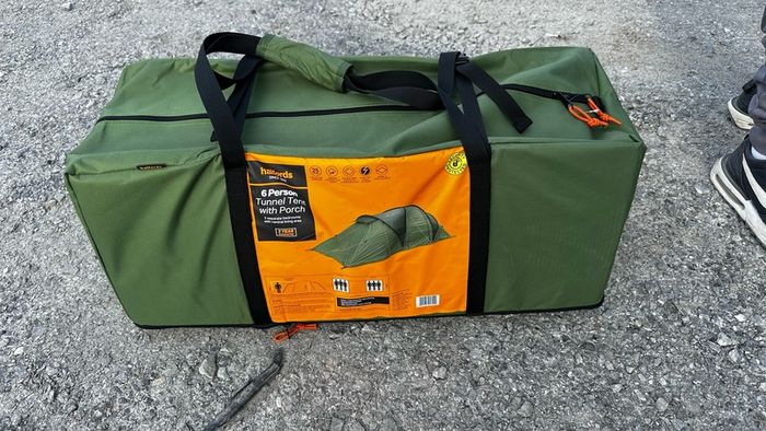 Halfords 6 Person Tunnel Tent
