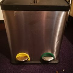 kitchen pedal bin