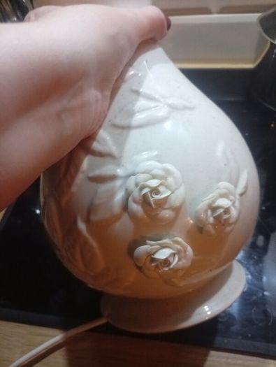 Belleek lamp