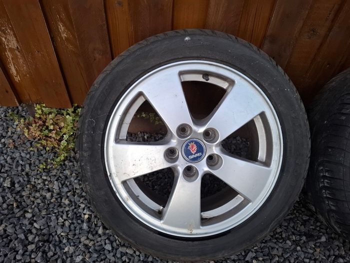 Saab 16" Alloys C/w 4 Good Tyres - 205x50x16 - Excellent!