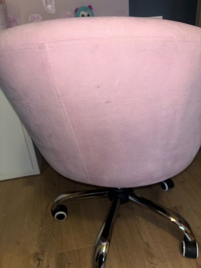 pink swivel chair