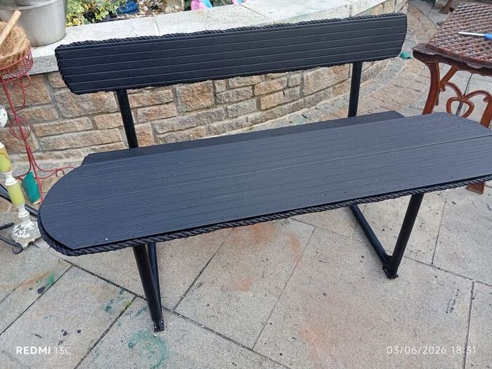 Kids garden  desk furniture