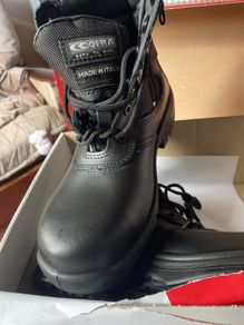 Work Boots steel cap size uk 4