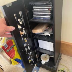 cd stand