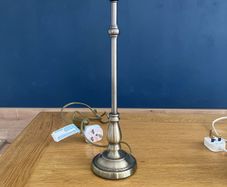 Table lamp, no bulb or shade, free to take