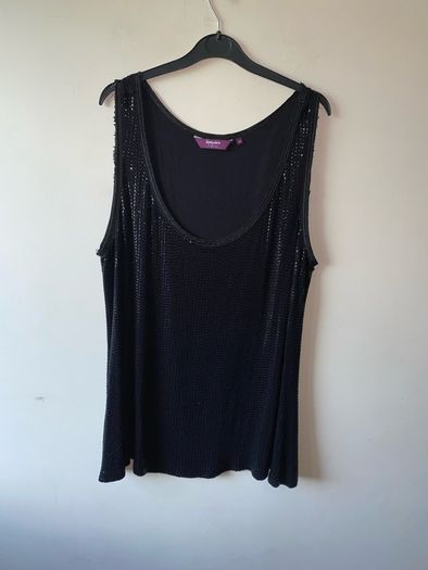 New look sequinned top (size 24)