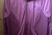Under armour jacket  size S/M